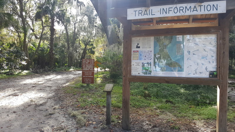 Trailhead at parking and playground / beach area.