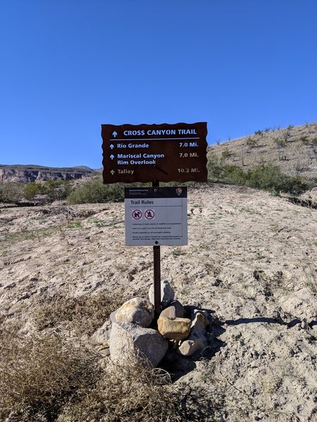 Getting to the trailhead is one of the most challenging parts of this trail. It requires an unimproved road trip down Glen Springs Road or River Road East to Solis. Trailhead is on right just before you hit the Rio Grande, across a small creek.