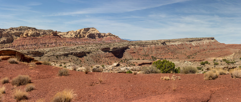 Red soil as Bell Canyon enters Sinbad Country