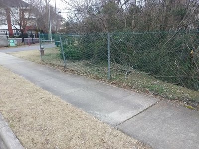 Trail entrance at Jamaica Drive
