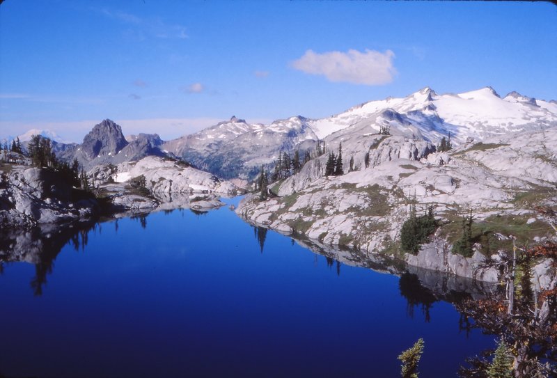 View of Robin Lakes.