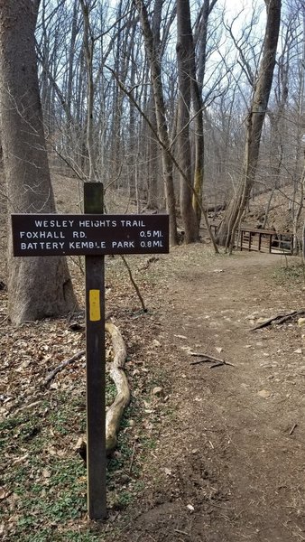 From Whitehaven Trail turnoff to Wesley Heights Trail to Battery Kimble