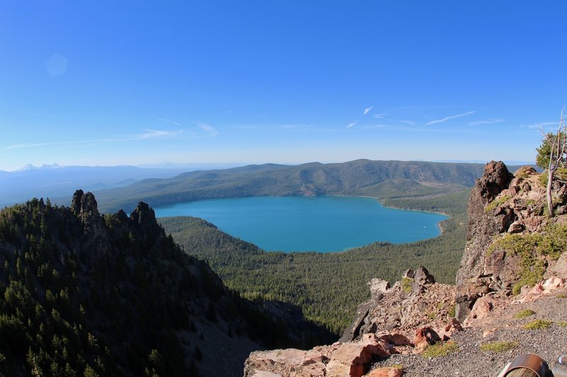 Overview of Paulina Lake