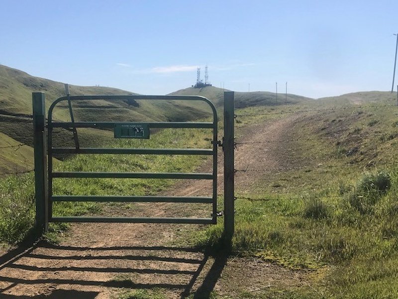 Cattle Gate (summit in the distance)