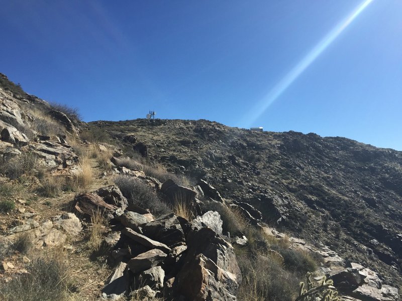 The view from the "saddle" up to the summit.  You can see the radio tower and the Smithsonian building. About another 20-30 minutes to go...