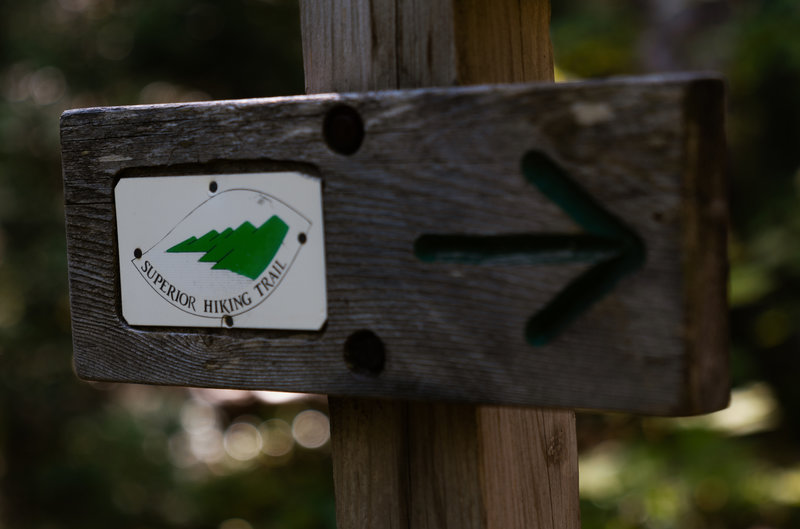 Superior Hiking Trail Arrow Sign
