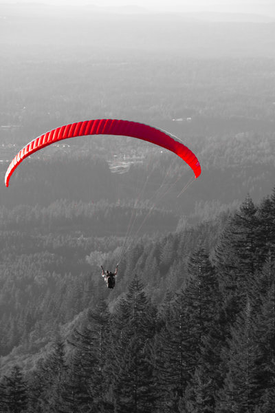 Paraglider off Tiger Mountain