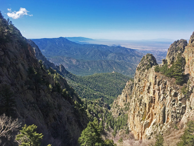 Domingo Baca Hiking Trail - Albuquerque, New Mexico
