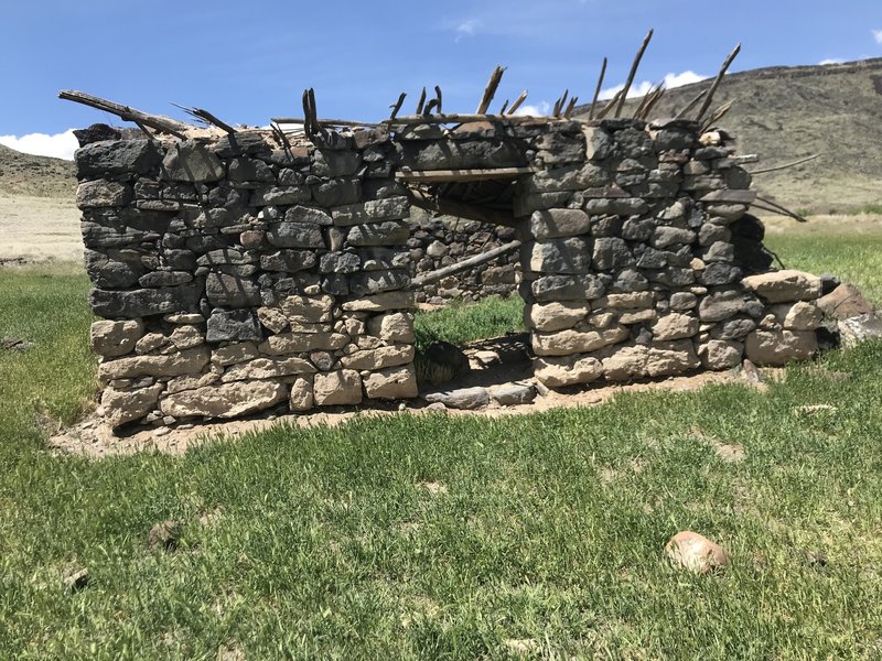 An old stone cabin near Indian Hot Springs