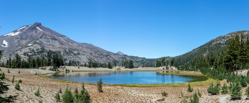 Panorama of the smaller Green Lakes with South Sister on the left.