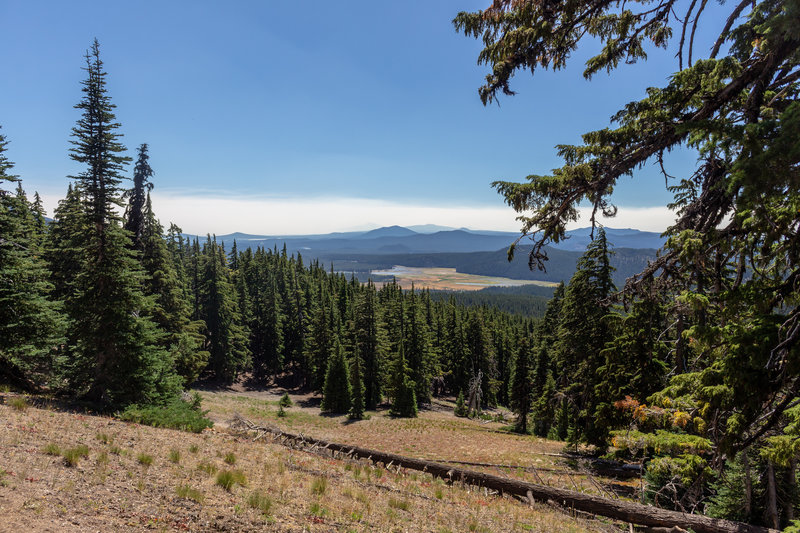 Sparks Lake from the Broken Top Trail.