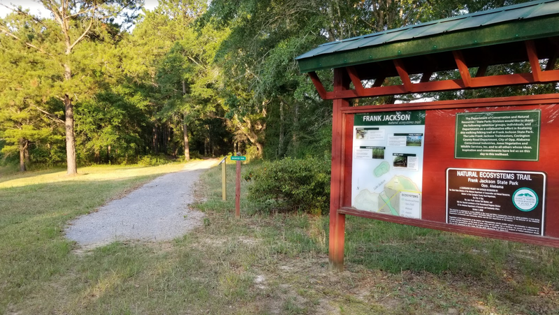 Trailhead parking lot.