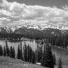 Trail starts off with an amazing view of Lake Irwin below.