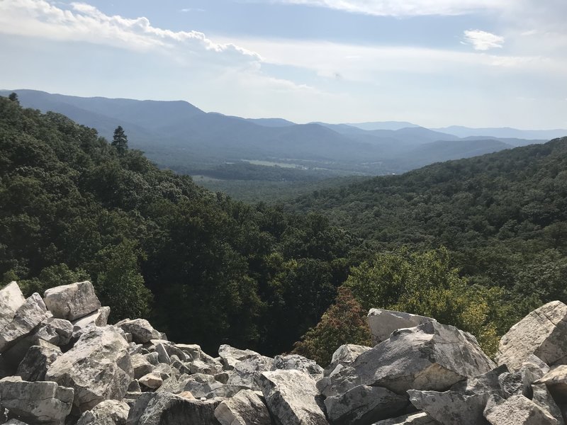 Edge of Devil's Marbleyard