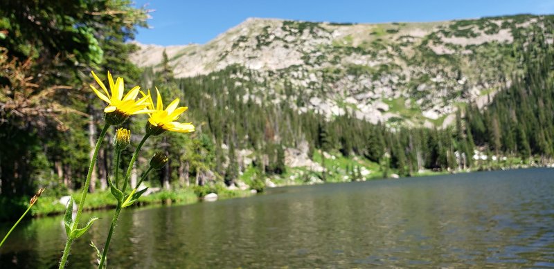 Crater Lakes Trail