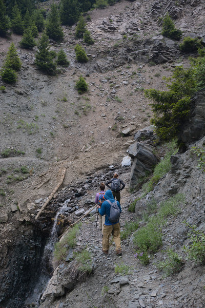 Erosion and low quality rock define a few gullies along the trail