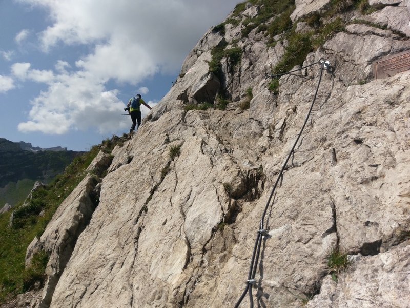 Short bit of hand-cable to help hikers over a rocky section of trail