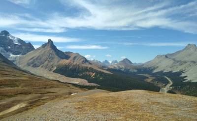Mount Athabasca (far left), Hilda Peak (left), Wilcox Peak (center right), and Nigel Peak (far right) are seen to the west-northwest from the Parker Ridge Spur.