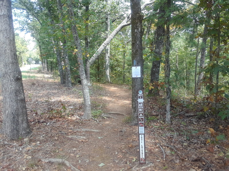 Western Terminus of the Pine Mountain Trail mile marker 0