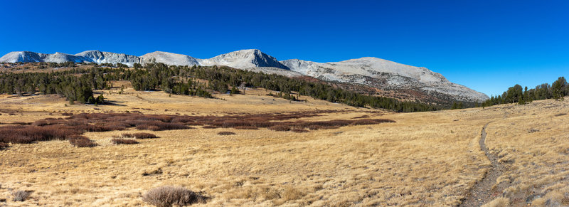 Kuna Crest from Mono Pass Trail