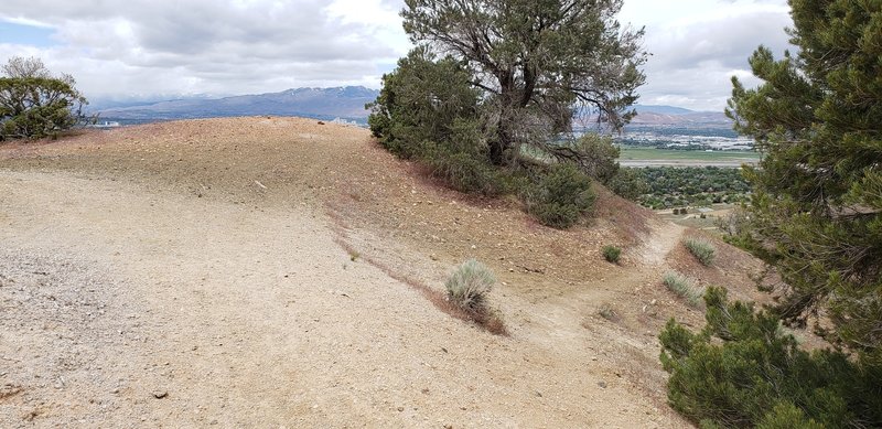 The trail just before the surface becomes ball bearings on glass as it starts downhill.