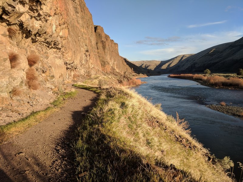 sunset walk along the tail and river