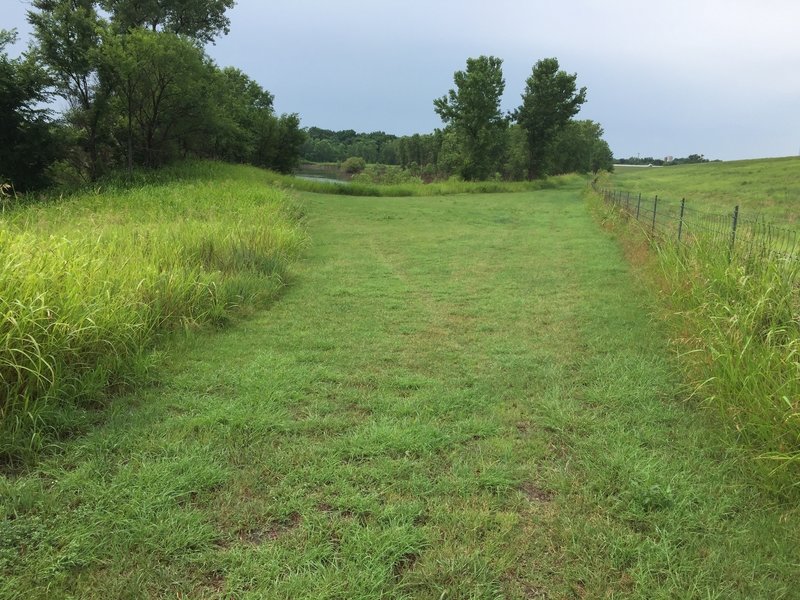 The single and doubletrack disappears on the outside loop.