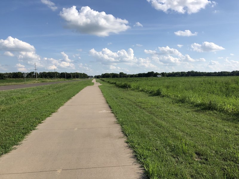 Connecting path between two cities, Cottonwood Falls and Strong City.