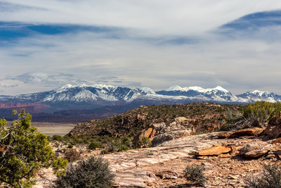 Snow covered La Sal Mountains from the first plateau on Tower Arch Trail.