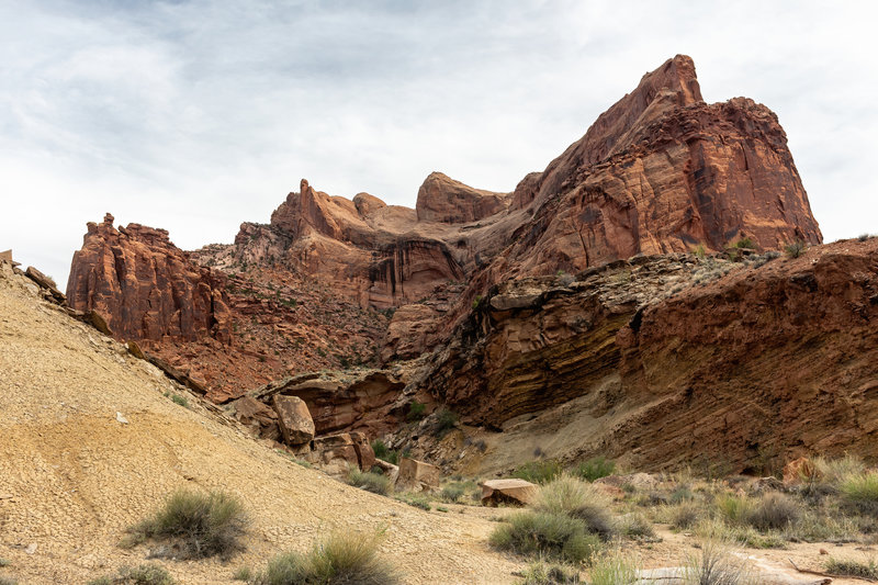 The canyon that leads up into the center of the crater