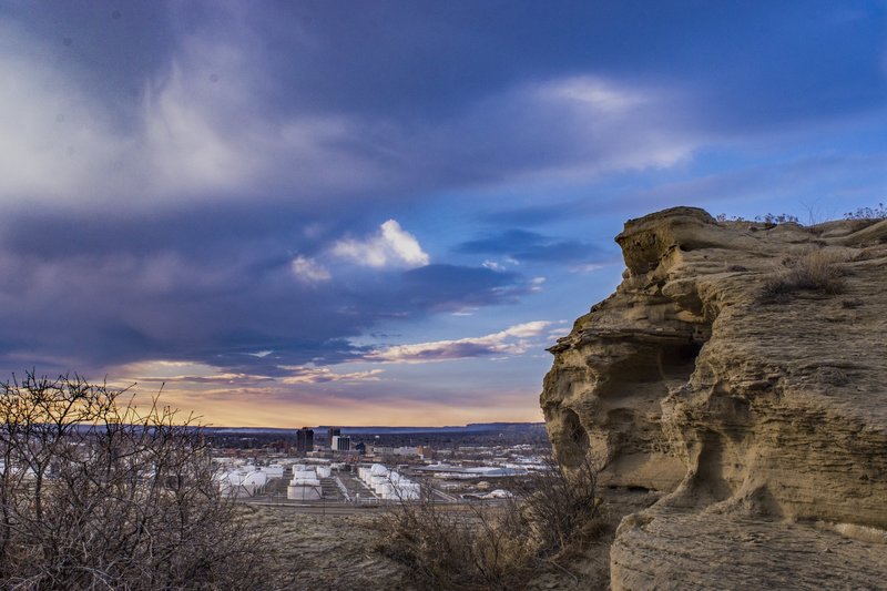 "Four Dances Natural Area 09" by Bureau of Land Management Montana and Dakotas (https://tinyurl.com/yz6ccj73), Flickr licensed under CC BY-SA 2.0 (https://creativecommons.org/licenses/by-sa/2.0/).