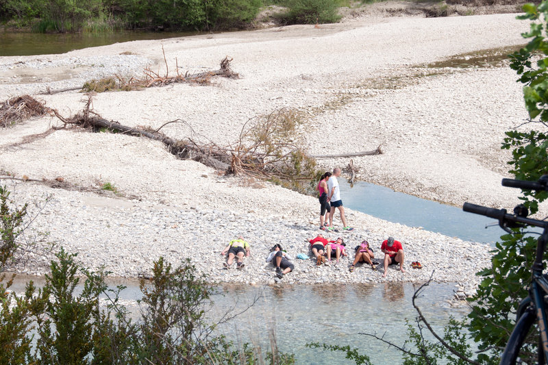 A rest at a tributary of the Verdon River
