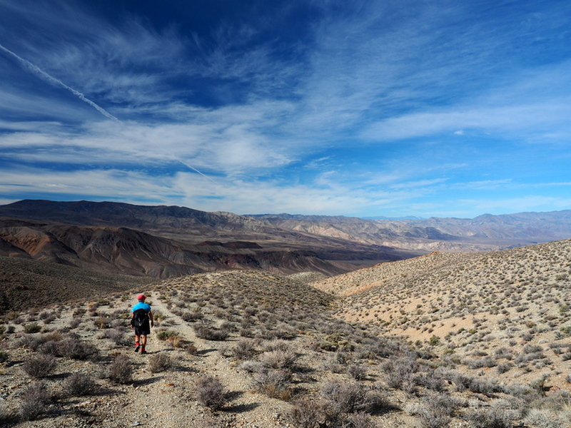 Descending the old Saddle Rock Mine road