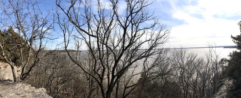 Great scenic view of the lake.  Careful, this is on the edge of a 40' ledge.