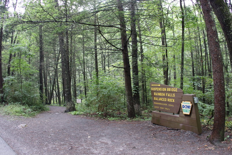 Trailhead of Suspension Bridge and Balanced Rock