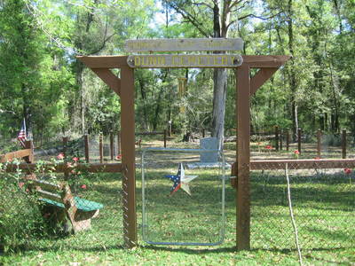 Historic local cemetery just off a short spur.
