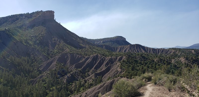 Western view just above the switchback.