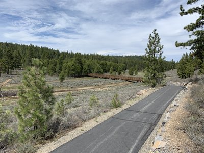 A view facing north on the SR 89 Trail. This was taken just past where the trail crosses Prosser Dam Road.