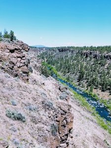 Deschutes River from Rockbar Trail (part of Matson Rim Trail in Hiking Project)