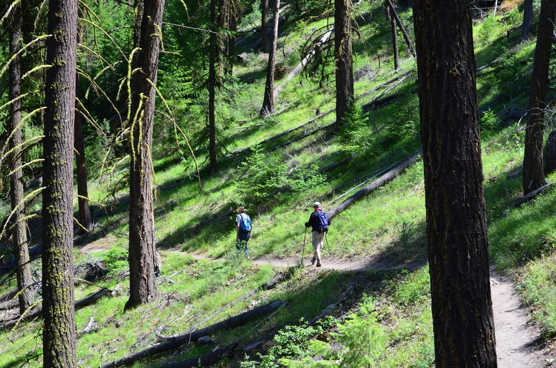 Descending to the pillar.