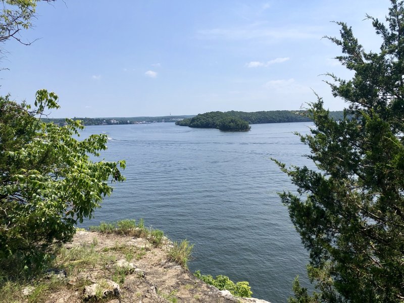 Beautiful views of lake of the Ozarks.