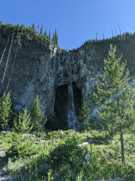 Fairy falls 2025 yellowstone national park