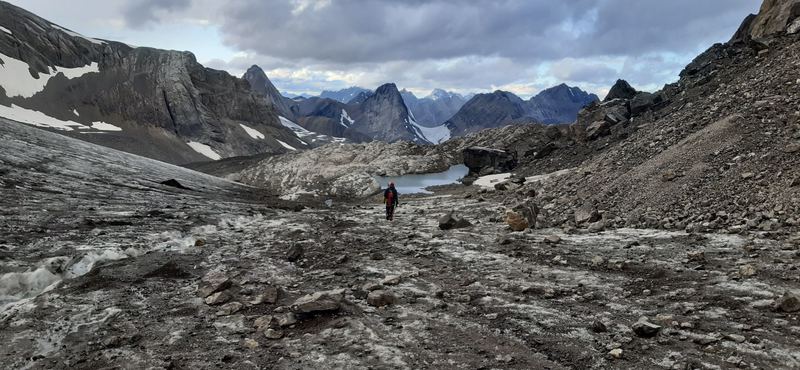 Coming from Mont Joffre on the Mangin glacier valley on end of August