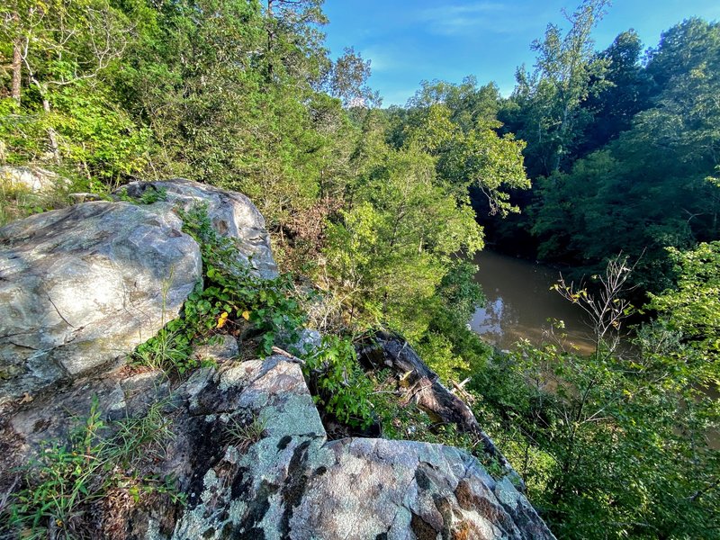 Rocky overlook to the Flat River