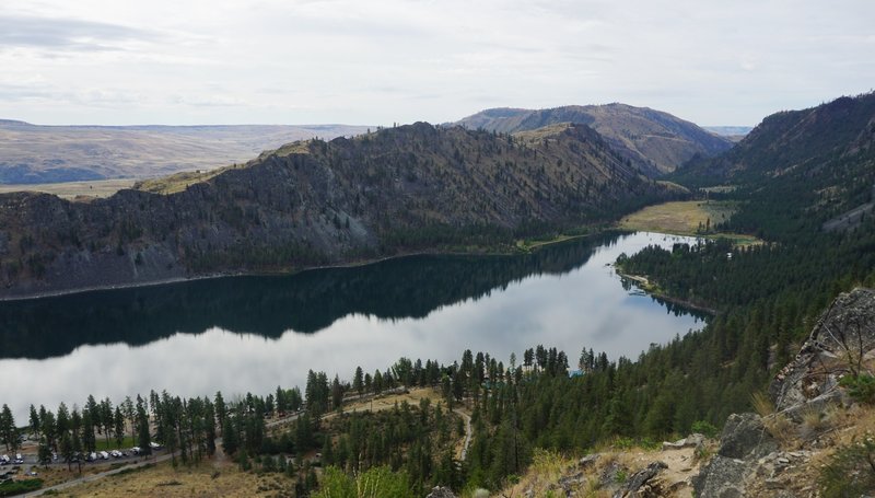 View from a trail north of Alta Lake.