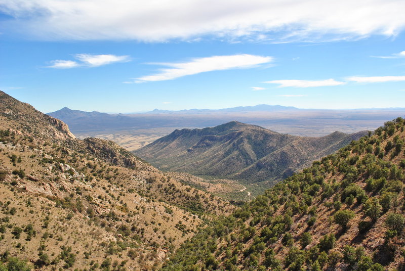 View SE towards beginning of trail.