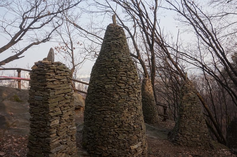 Seoul Trail at the Stone Pagoda Observatory