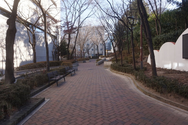 Seoul City Wall Trail towards Seosomun-ro  11-gil