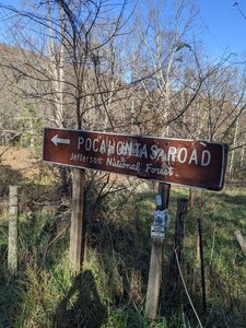Sign for Pocahontas Rd that leads to the Rice Fields Trailhead.