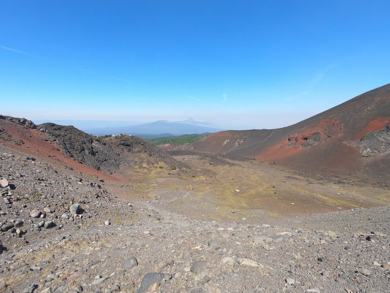 Opie Dilldock pass from Collier Cone rim (Mt. Washington in background).